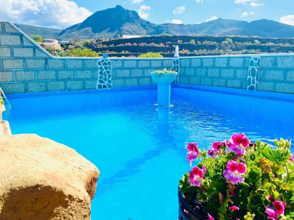 Holiday home Bernegal Maday Hot Tub Climatizado Piscina Y Jardin Villa Buzanada