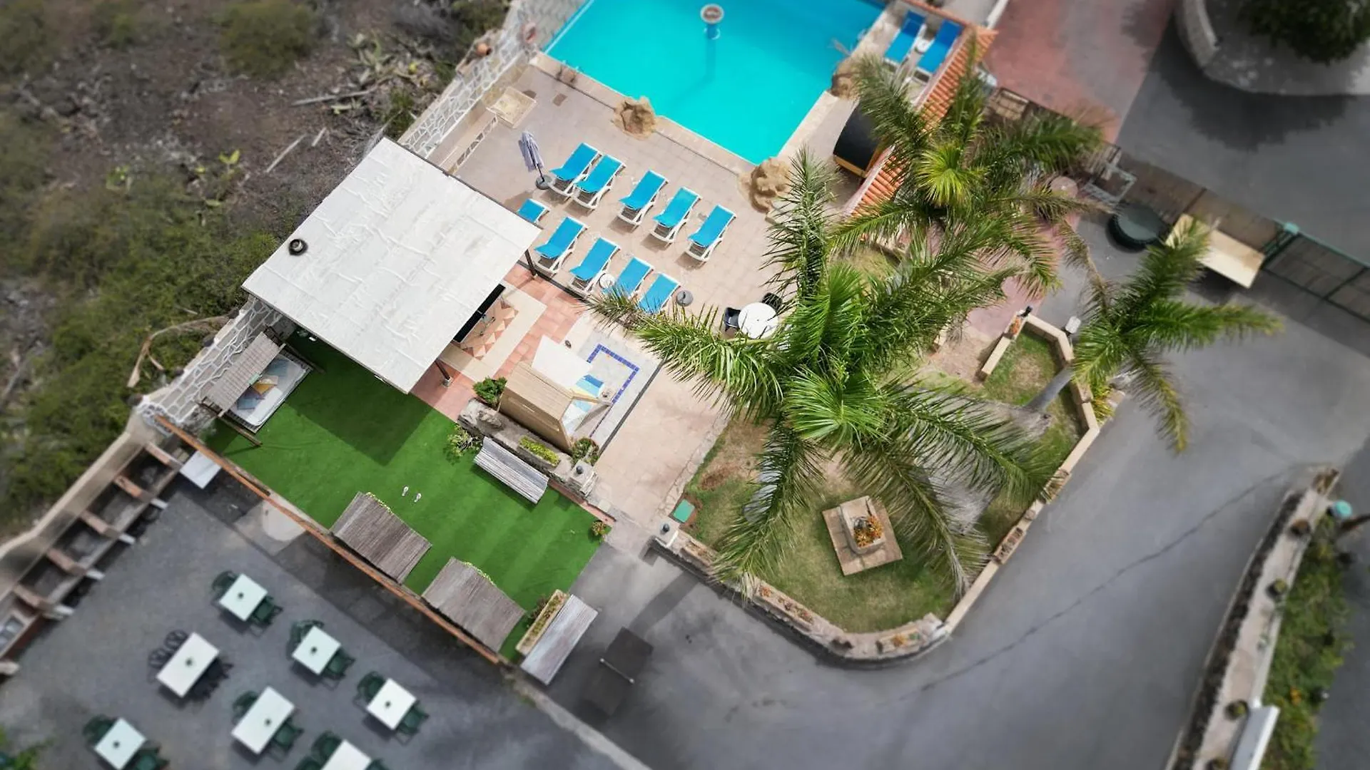 Bernegal Maday Hot Tub Climatizado Piscina Y Jardin Villa Buzanada 0*,  Spain