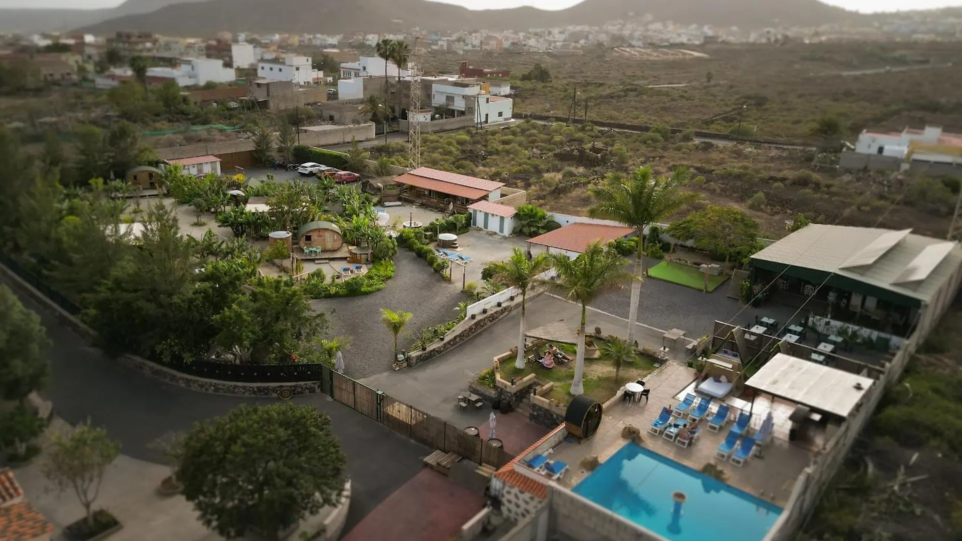 Bernegal Maday Hot Tub Climatizado Piscina Y Jardin Villa Buzanada Holiday home